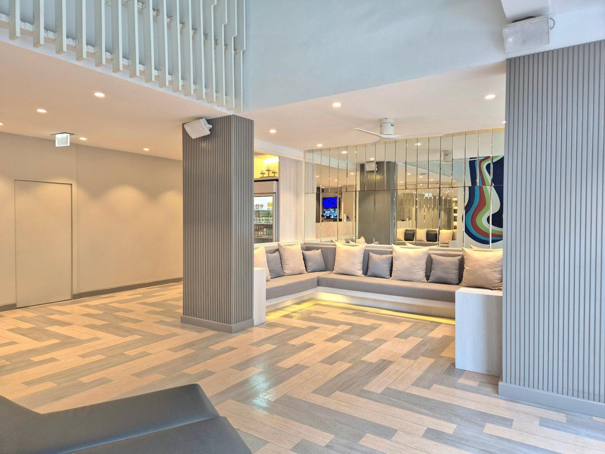 The Bloc Hotel Phuket - Sha Extra Plus Patong Экстерьер фото
