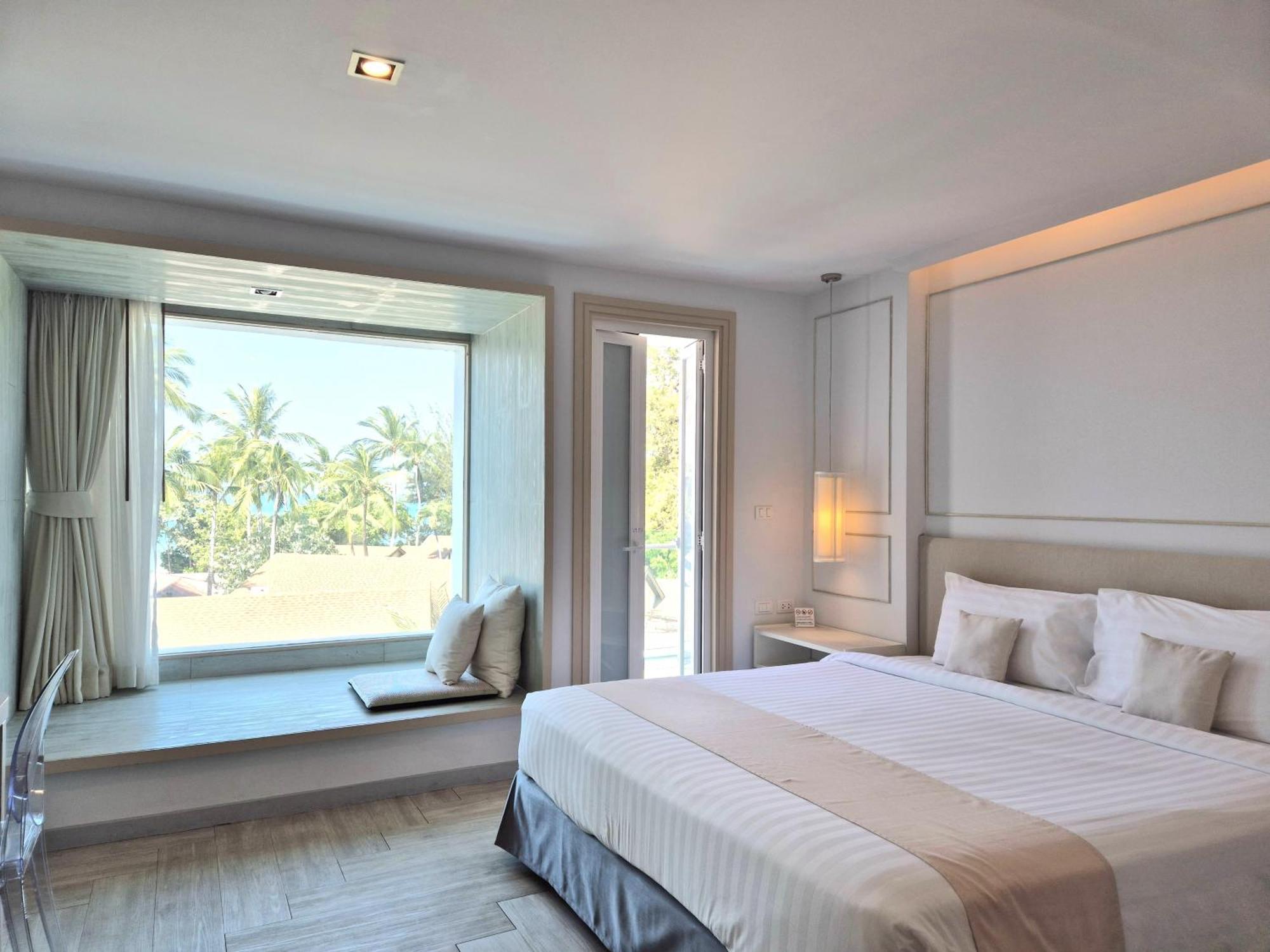 The Bloc Hotel Phuket - Sha Extra Plus Patong Экстерьер фото